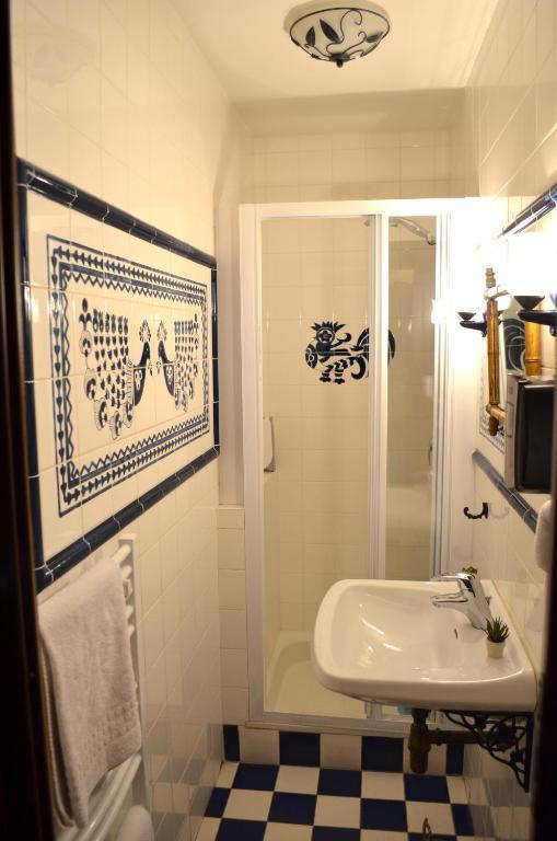 Villa Cyriel Contes  Phòng bức ảnh