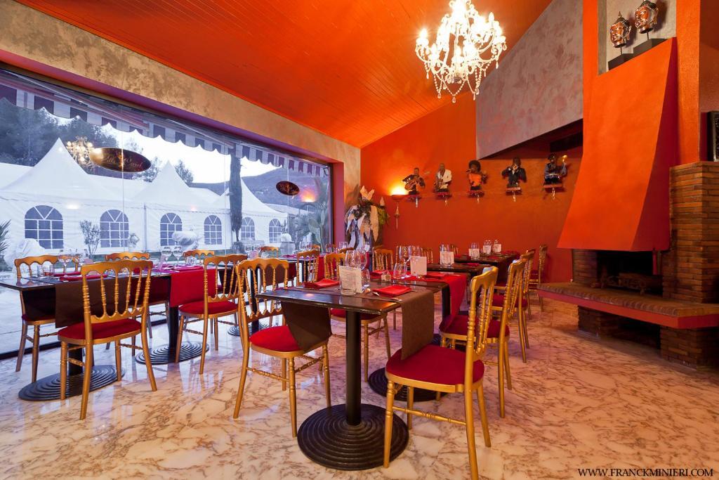 Villa Cyriel Contes  Ngoại thất bức ảnh